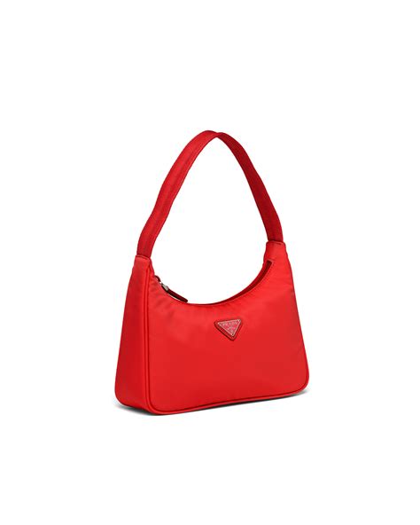 sacoche prada logo rouge|prada logo authenticity.